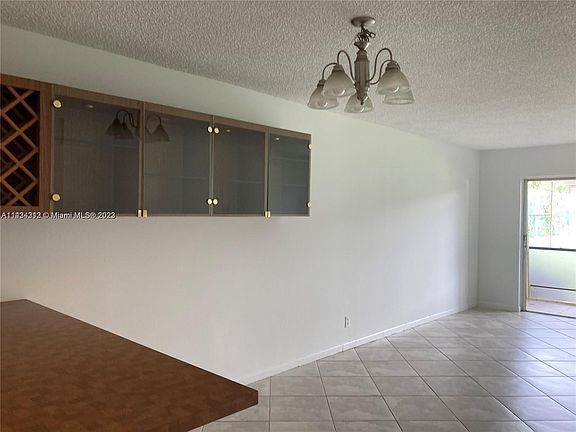 3rd image of 8005 Lake Dr APT 106
