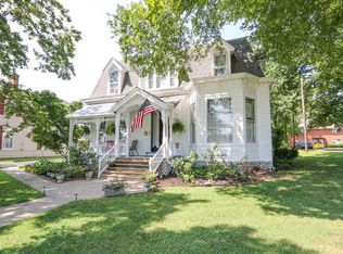 507 N Main St, Williamstown, KY 41097
