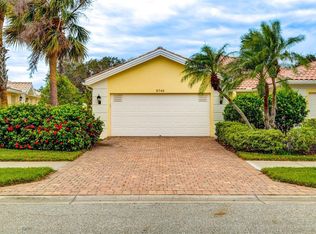 5745 Ivrea Dr, Sarasota, FL 34238