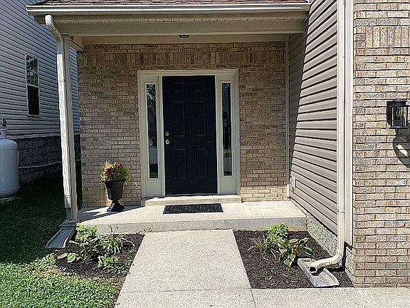 2nd image of 2236 Market Garden Ln