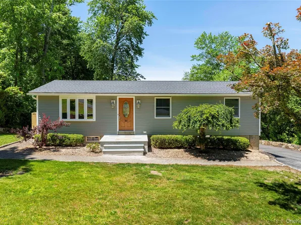 84 Chief Nimham Circle, Carmel, NY 10512