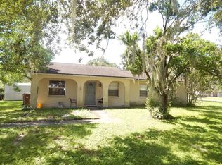 1128 Dogwood Ln, Lake Wales, FL 33898
