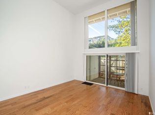 1253 Terra Nova Blvd, Pacifica, CA 94044