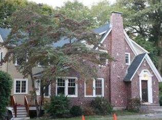 96 Larchmont Ave, Newton, MA 02468