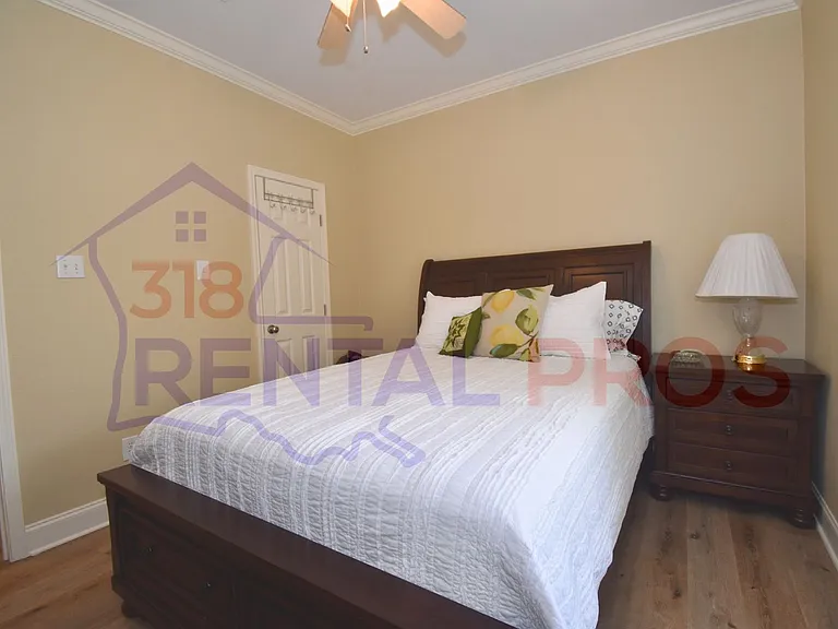 1119 Lisa Ln — Photo 25