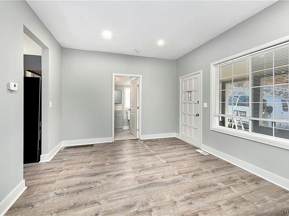 4th image of 2717 N Allis St