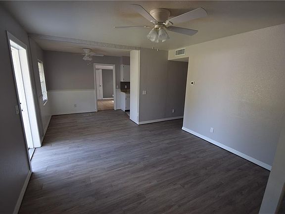 5th image of 1635 Pineberry St