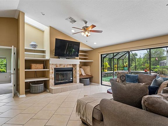 4th image of 1087 Riverside Ridge Rd
