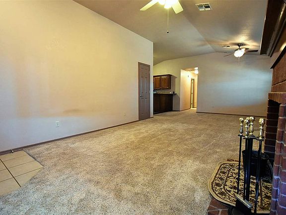 4th image of 4038 SW Mesquite Dr
