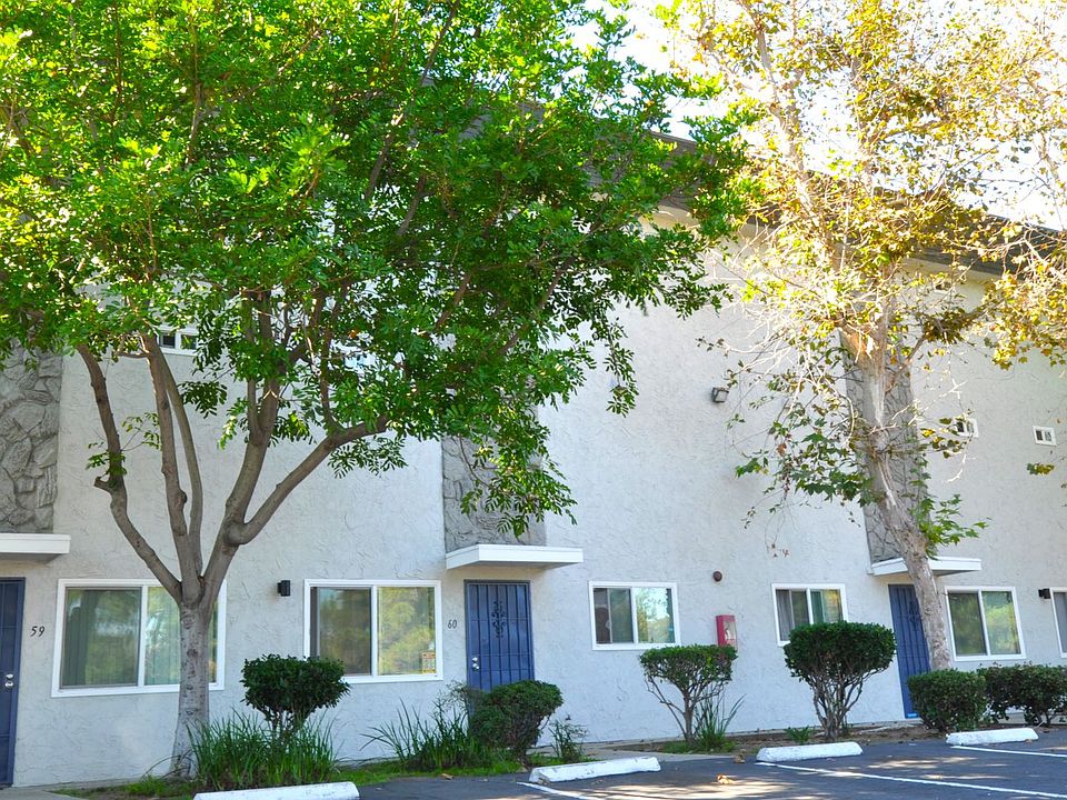 1st image of 3277 Berger Ave #33