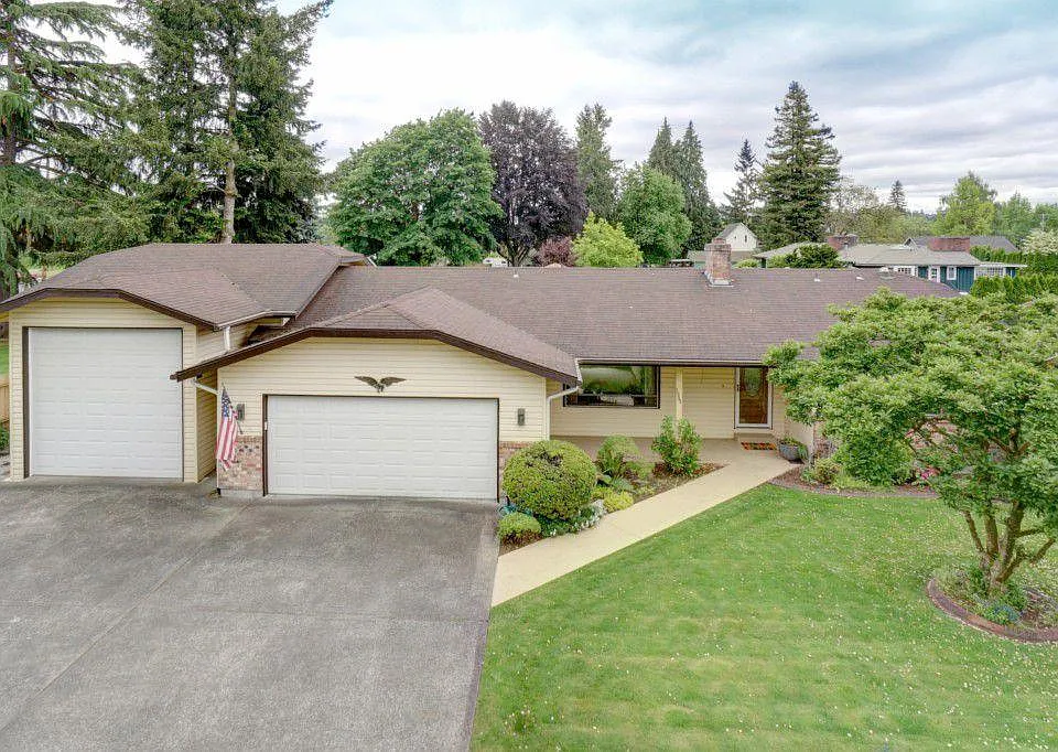 1908 Rainier Ct