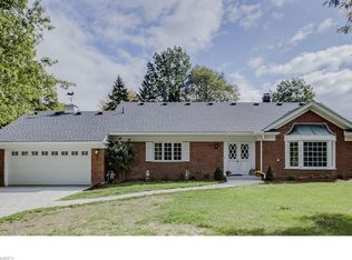 10617 Jerry Coe Ln, Strongsville, OH