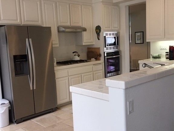 5th image of 4610 Da Vinci St