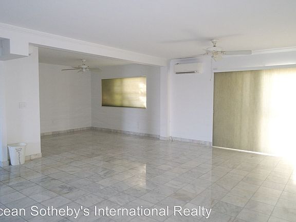 5th image of 2601 S Roosevelt Blvd APT 102A
