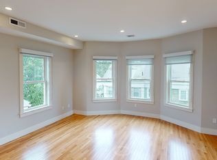 68 Spring St #2R, Cambridge, MA 02141