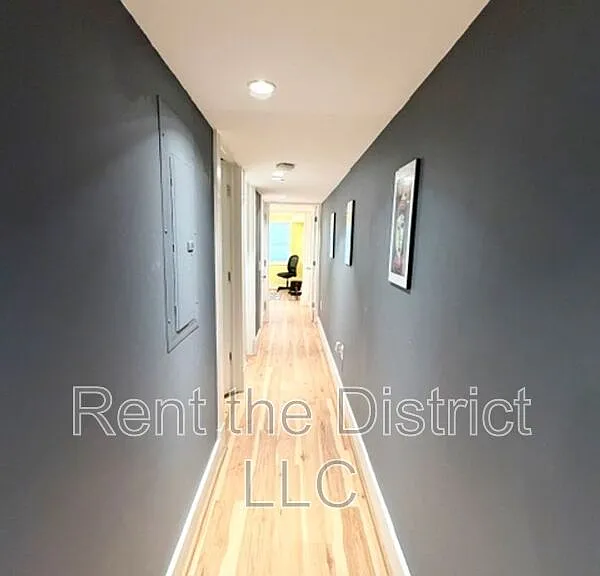 1350 Randolph St NW #1 — Photo 7