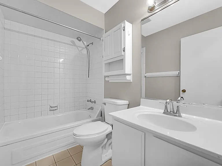 8127 Mount Ct — Photo 15