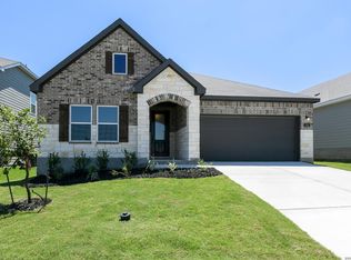 314 Brood Dr, Adkins, TX 78101