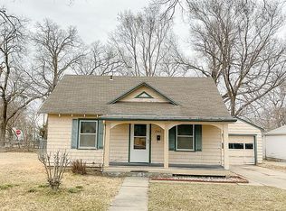 840 W 7th St, Junction City, KS 66441