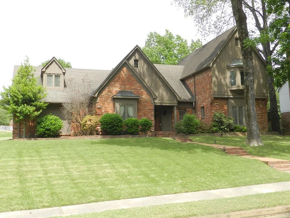 1st image of 2543 Horsham Dr