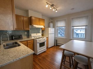 1055 Cambridge St #1, Cambridge, MA 02139