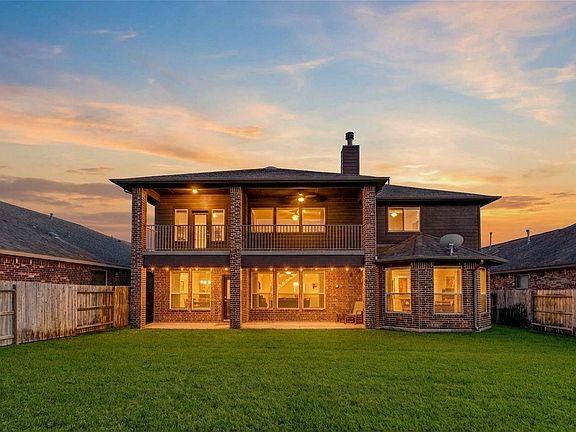 2nd image of 27810 Yorkshire Brook Ln