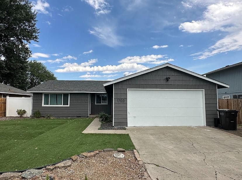 1703 S 66th Ave, Yakima, WA 98908 Zillow