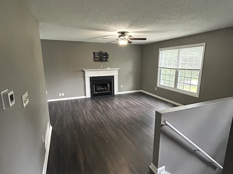 16 Settlers Mill Run — Photo 2