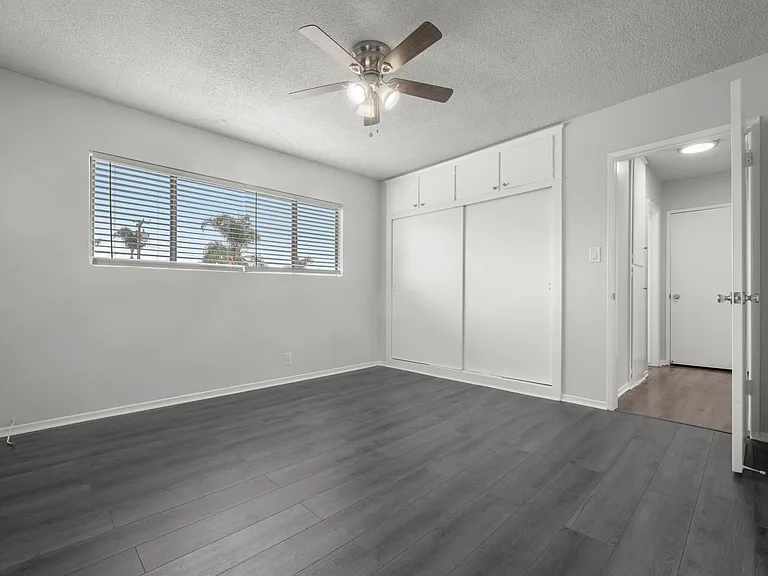 814 Victor Ave #14 — Photo 15