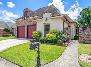 126 Imperial Palm Ln, Lafayette, LA 70508