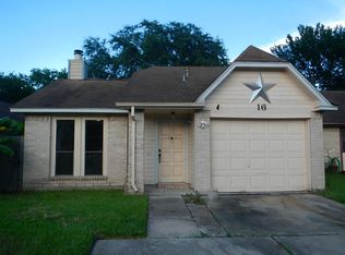 16 Crestbriar Ct, Baytown, TX 77521