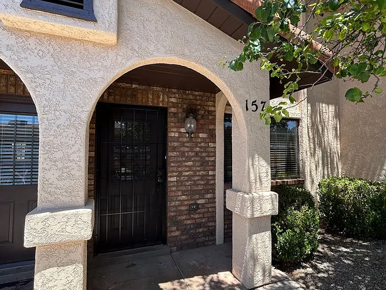 1045 N 1725 W — Photo 4