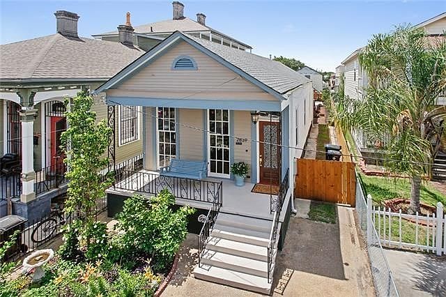 1st image of 2839 Baronne St