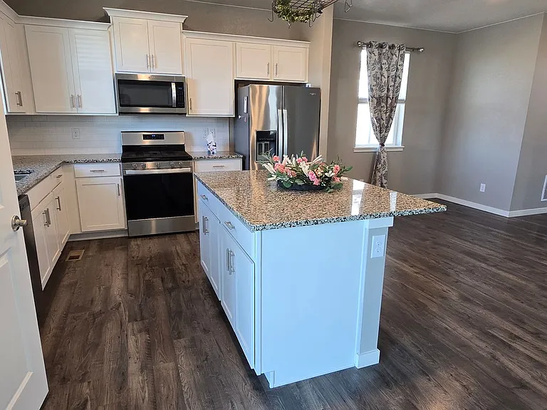 14553 Holstein Dr — Photo 3