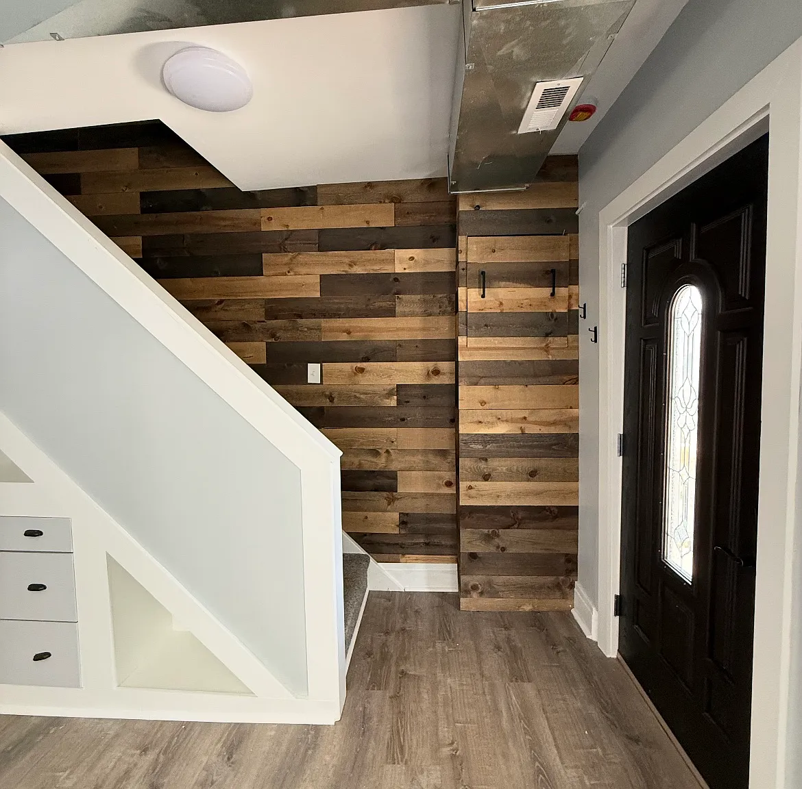29 Melvin Pl — Photo 2