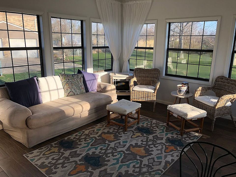 3 Seasons Room
