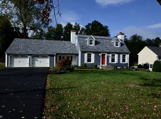 34 Heritage Dr, Sparta, NJ 07871