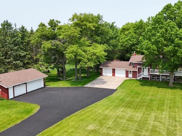 4195 25th St NE, Sauk Rapids, MN 56379
