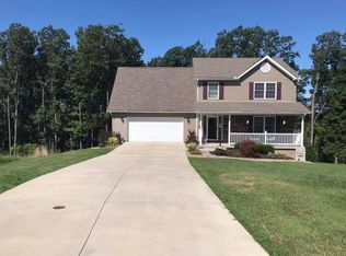 152 Landing Dr, Morgantown, WV 26508