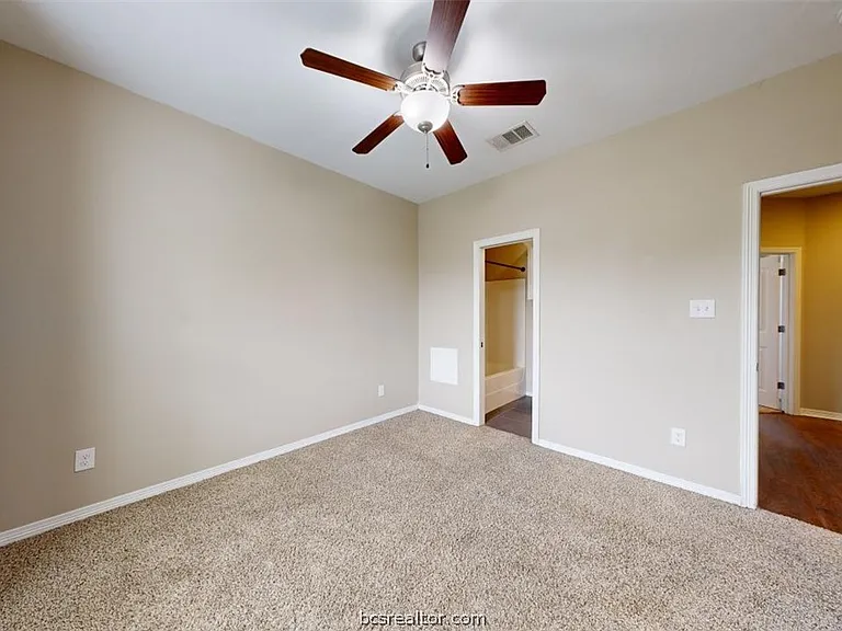 2706 Horse Haven Ln — Photo 28