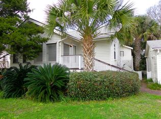 1424 Poe Ave #A, Sullivans Island, SC 29482