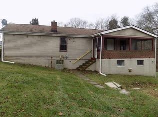 690 Brownstown Rd, Larimer, PA 15647