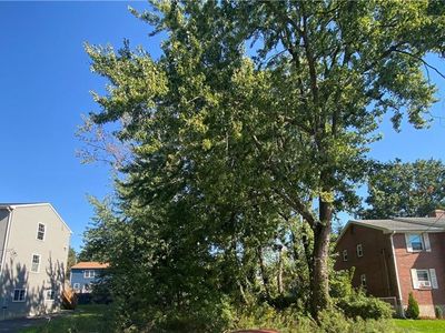 40 Brinley Avenue, Hartford, CT, 06106
