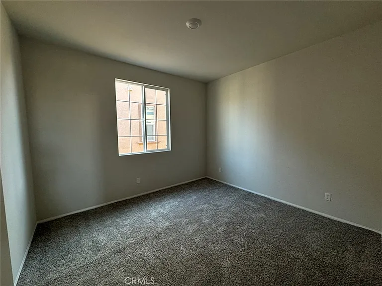 40442 Melrose Dr — Photo 16