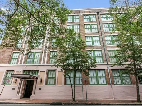 700 S Peters St APT 613, New Orleans, LA 70130