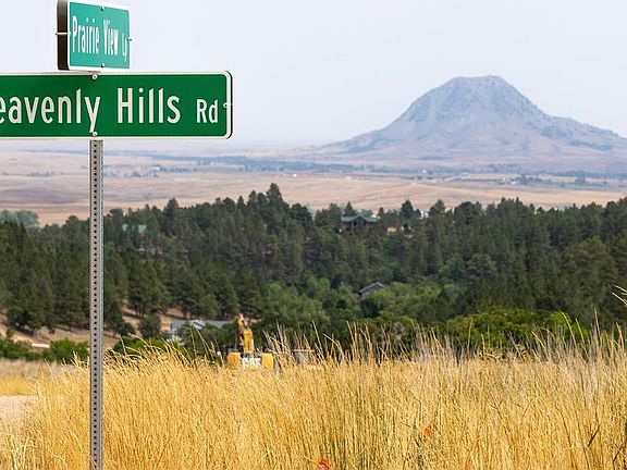 5th image of 20257 Heavenly Hills Rd