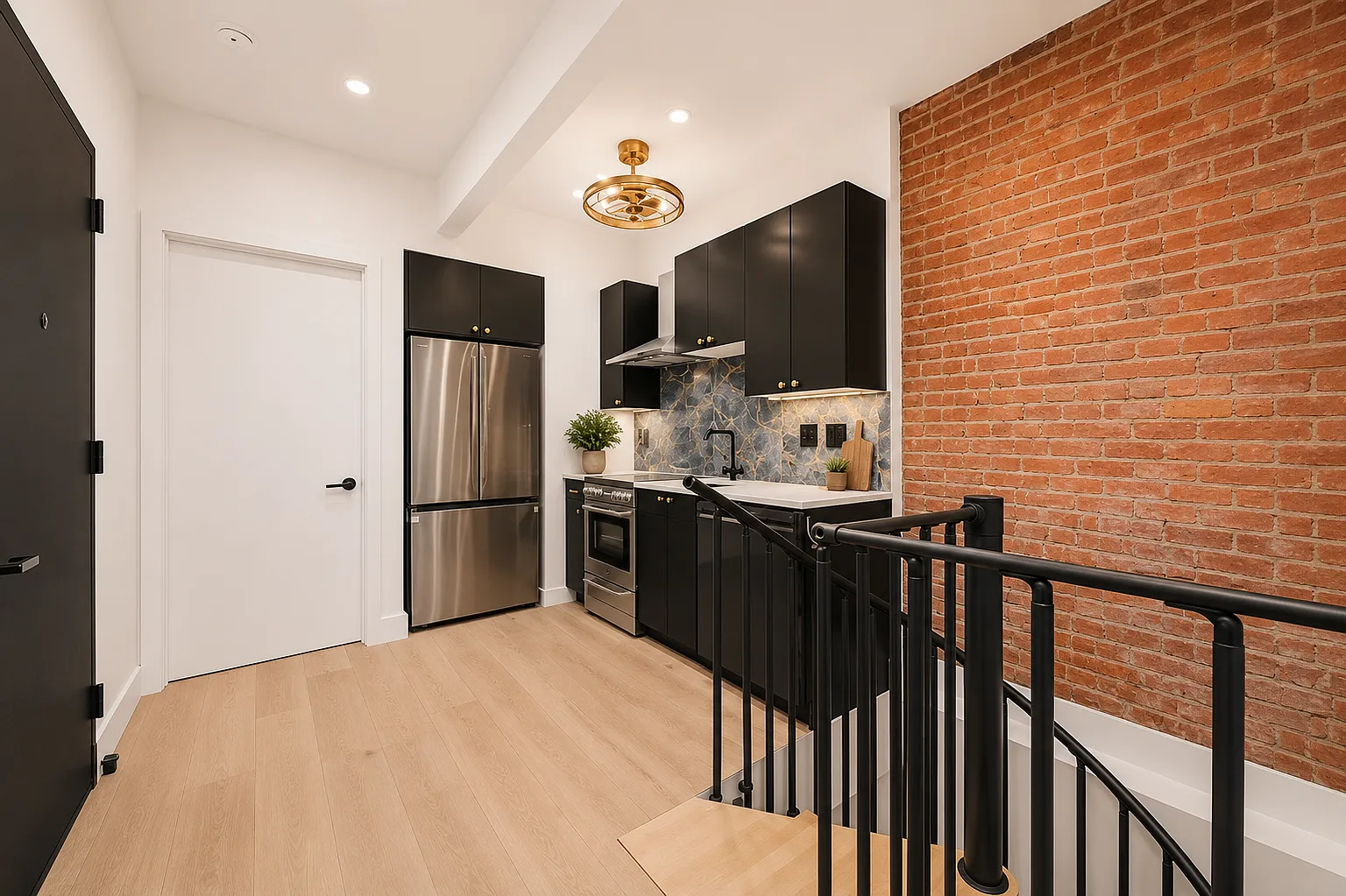 723 Knickerbocker Avenue — Photo 3