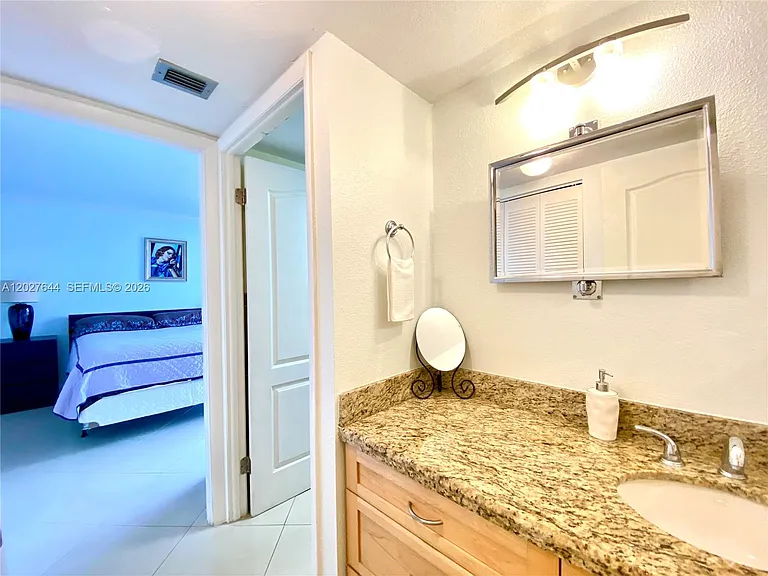 20505 E Country Club Dr #233 — Photo 20
