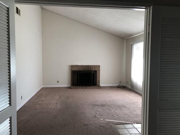 Living Room w/Fireplace