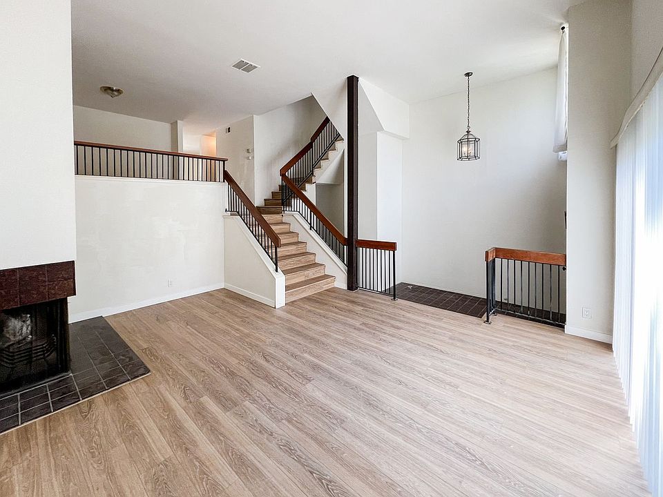 1st image of 3258 Caminito Eastbluff Unit 90